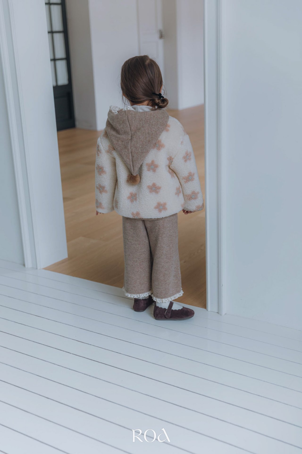 _IMlpY0.71P2nYXzML9_11