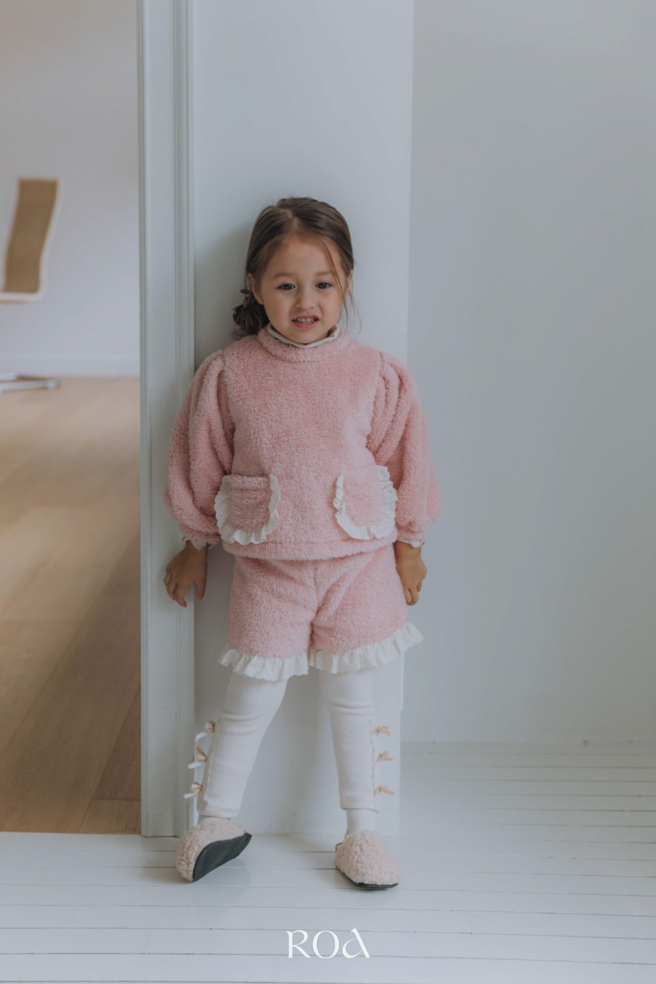 _IMlpY0.9UvOgHQ4Nl0_11