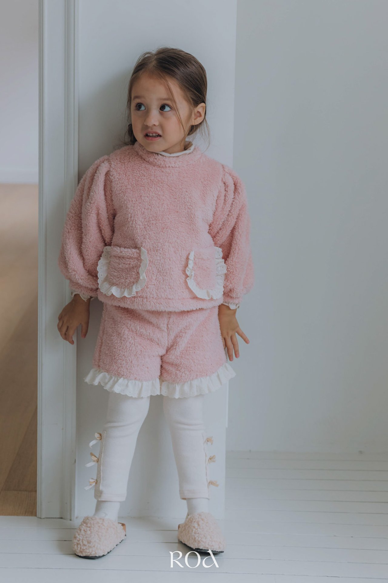 _IMlpY0.9UvOgHQ4Nl0_12