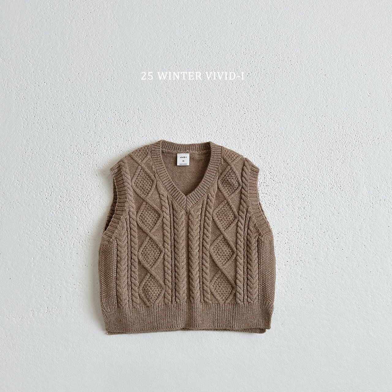 _i9YHq0.bLGx1tYESl0_3