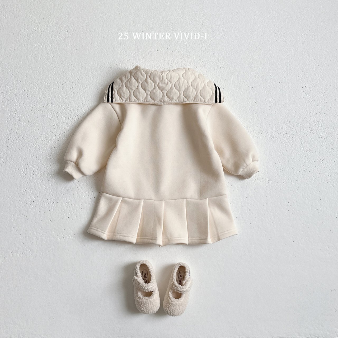 _i9YHq0.CIst0y1ESl0_7