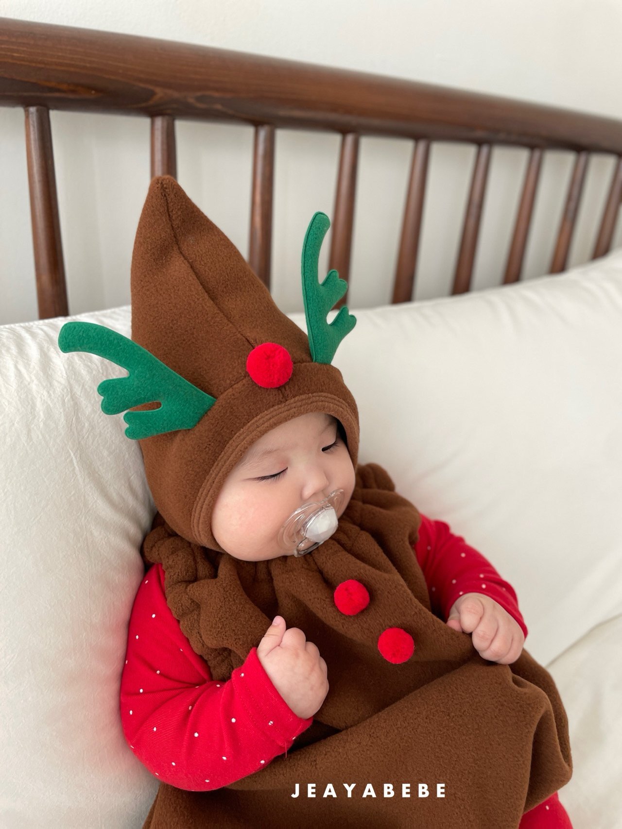 _kYzKI.jAbbnD4Uoma_3