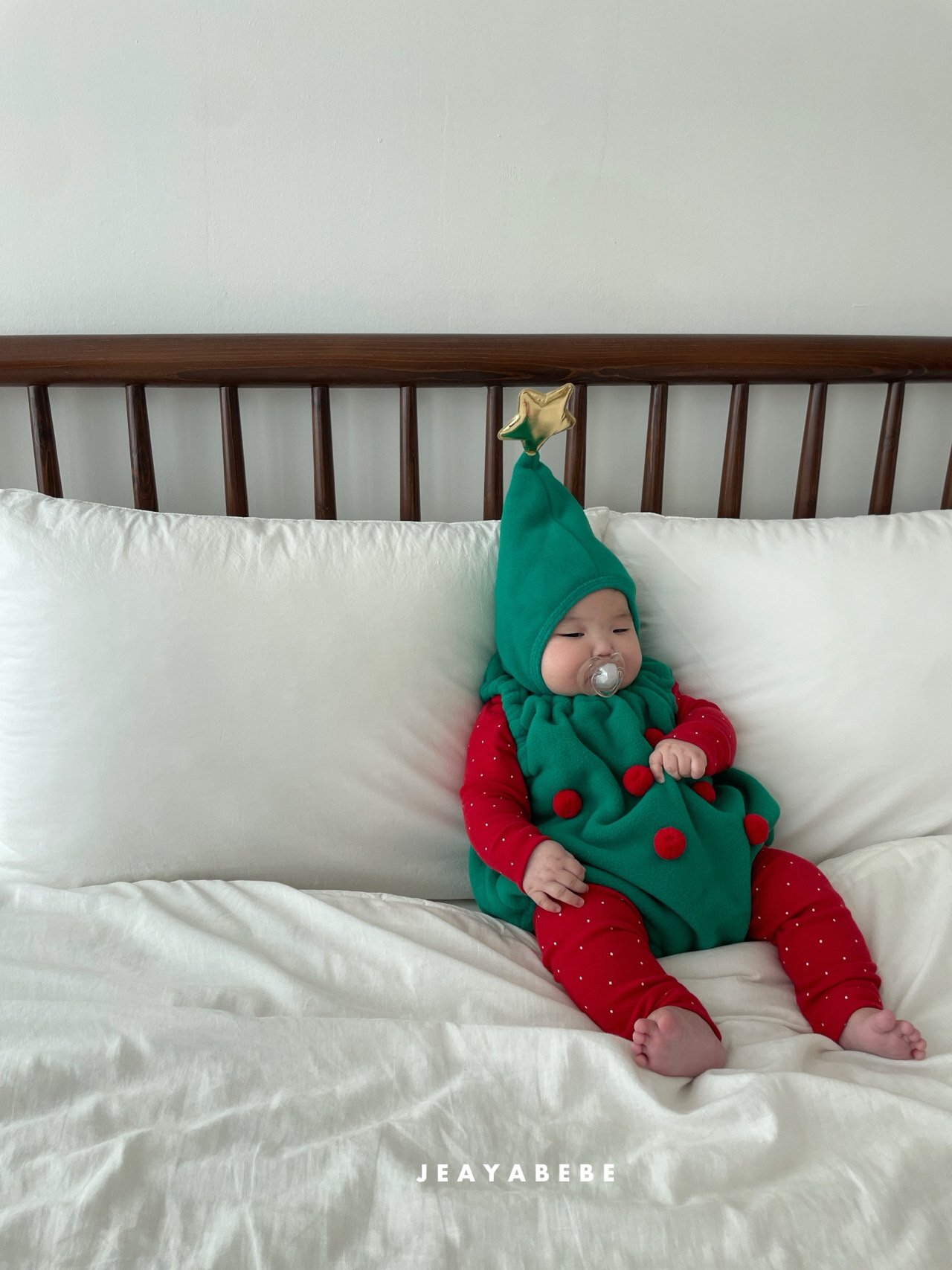 _kYzKI.39L0ZoFSNL9_5