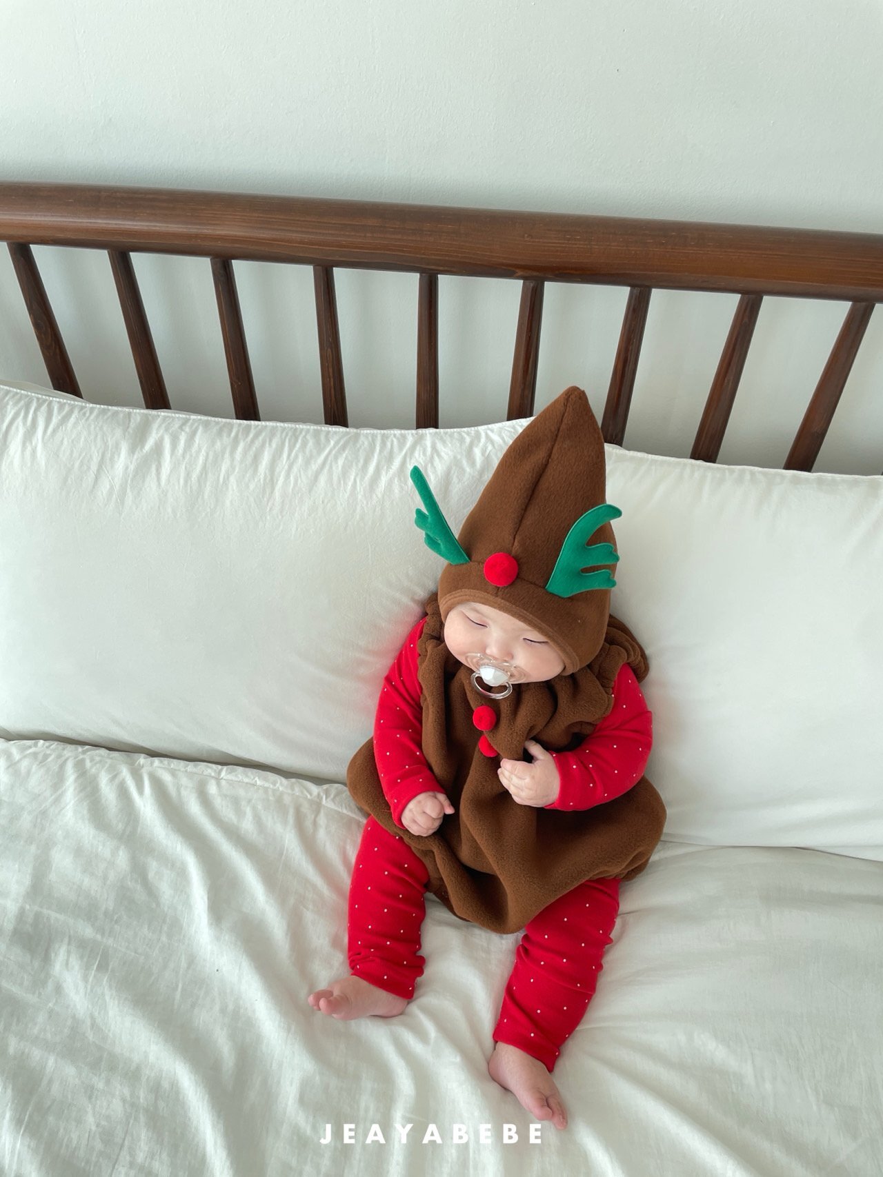 _kYzKI.jAbbnD4Uoma_9