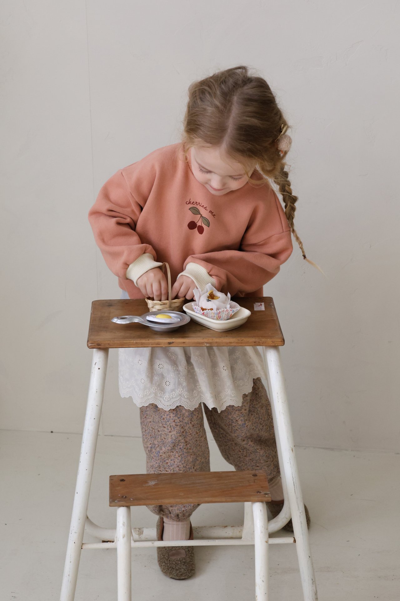 _HDEVb7.fAbXXnQGNMA_11