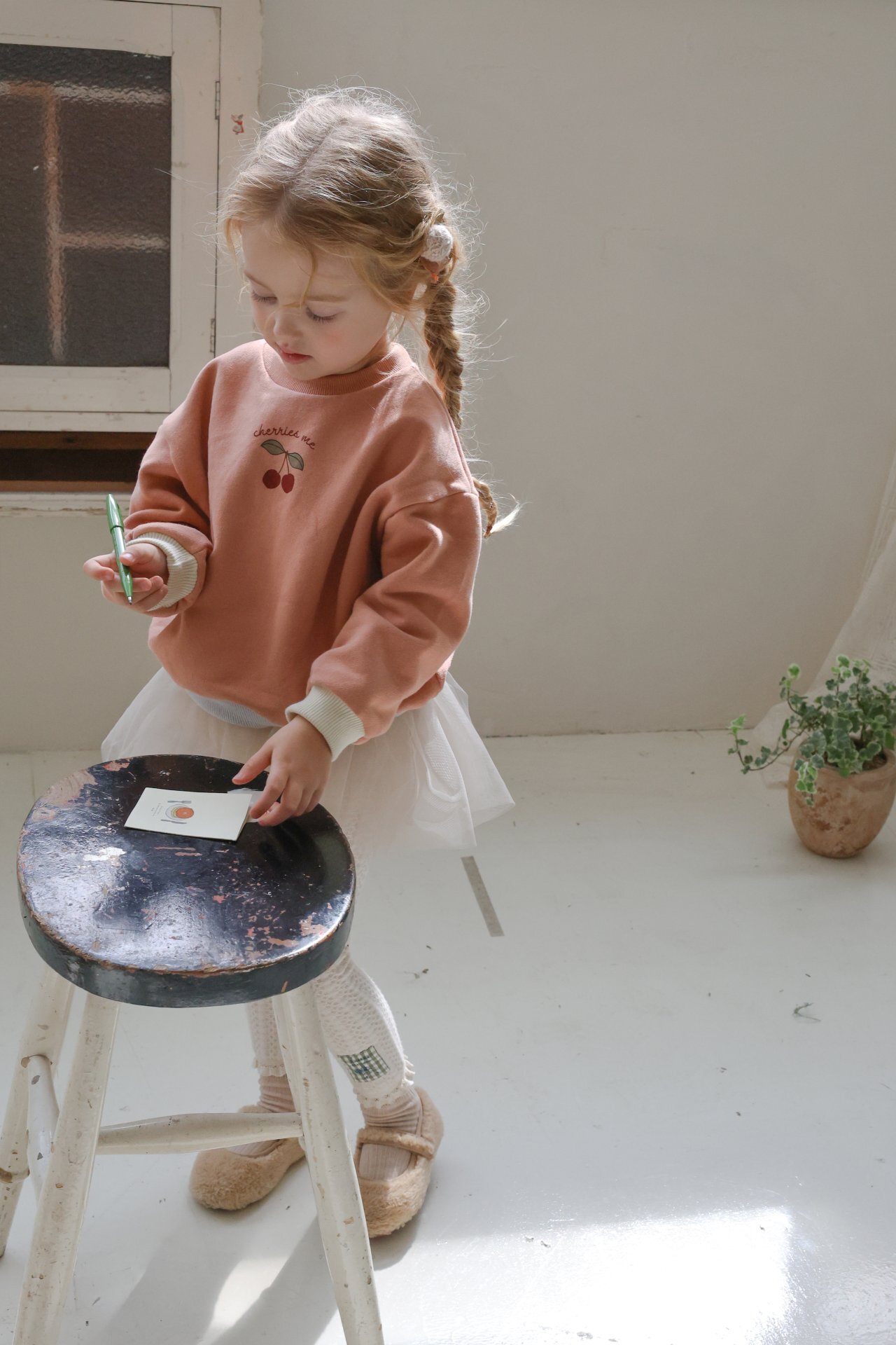 _HDEVb7.fAbXXnQGNMA_17