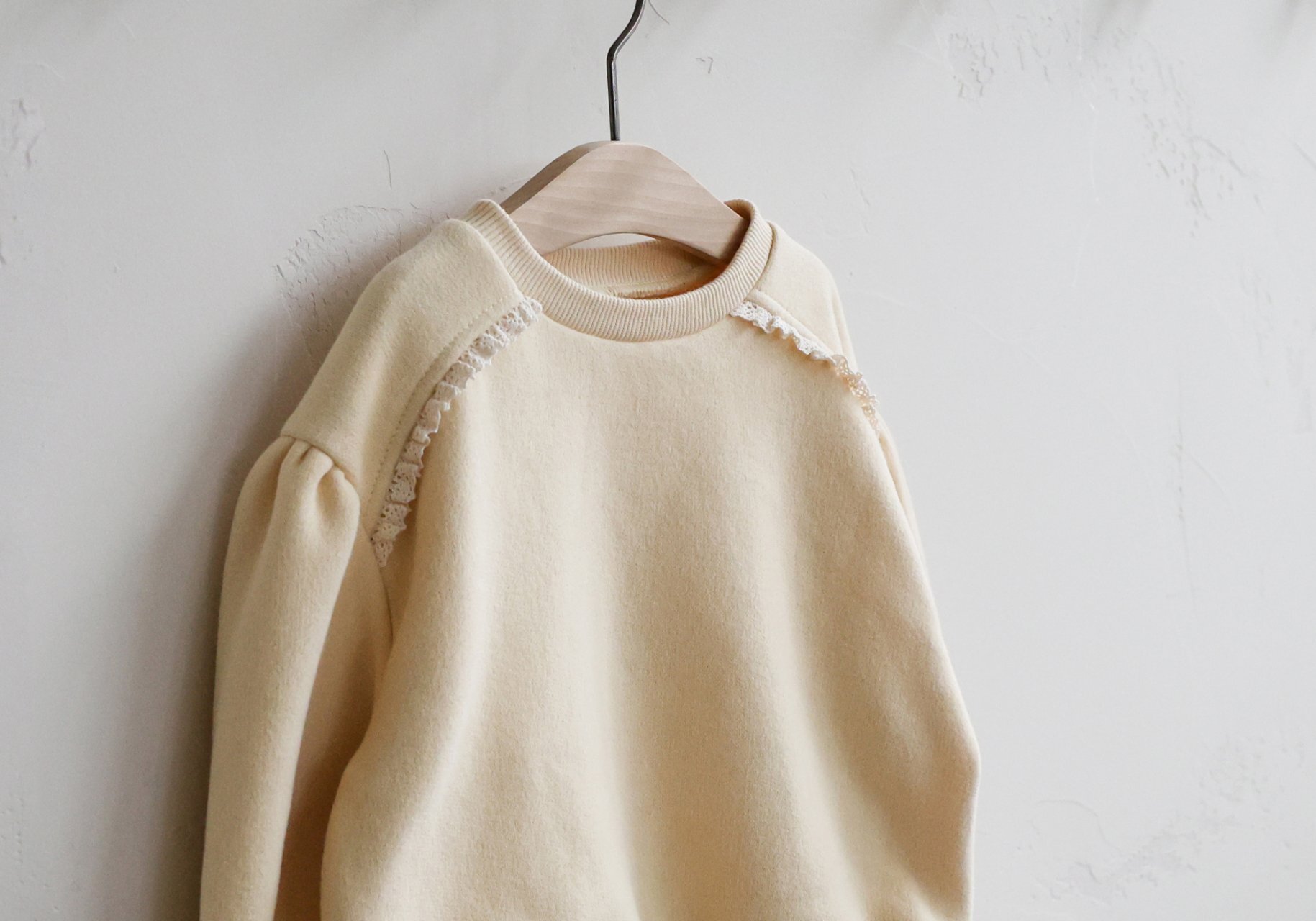 _HDEVb7.9JSEC4YEUl0_18