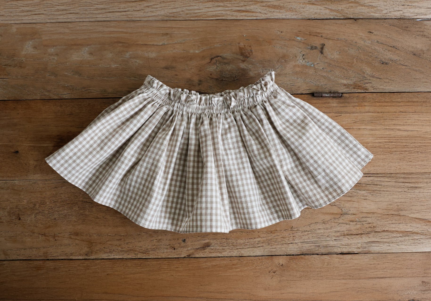 _HDEVb7.9Ofzx83eUl0_15