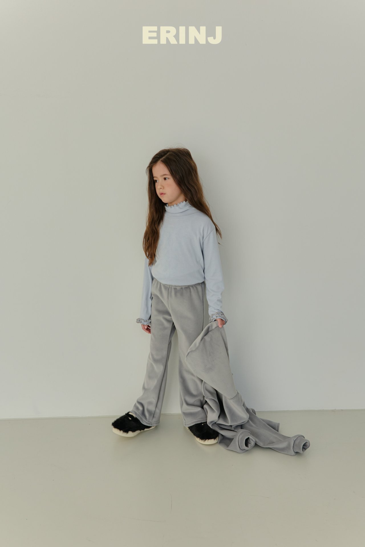 _830rz.EW4Uyk5kxMA_7