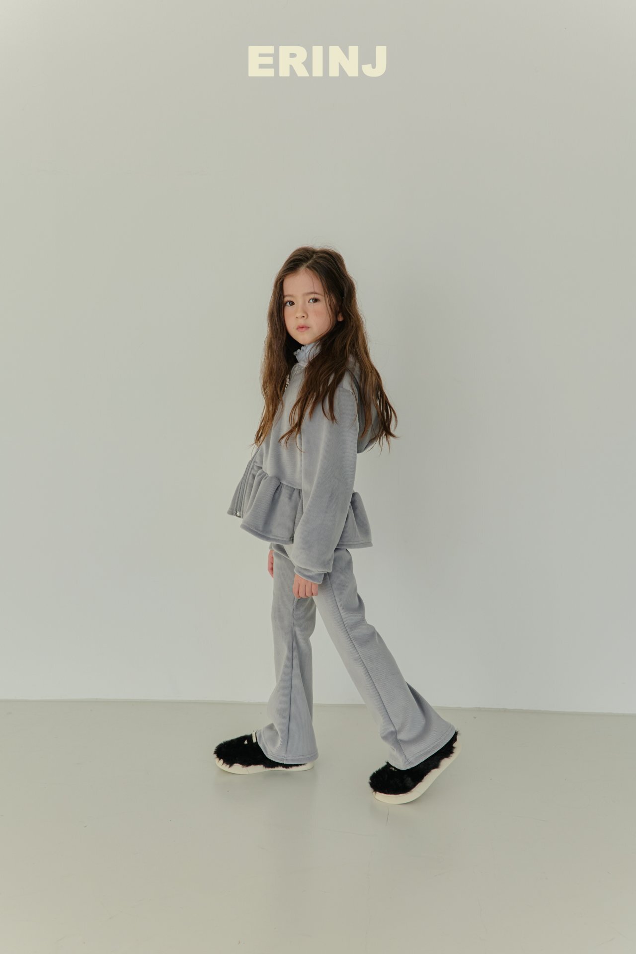 _830rz.EW4Uyk5kxMA_8