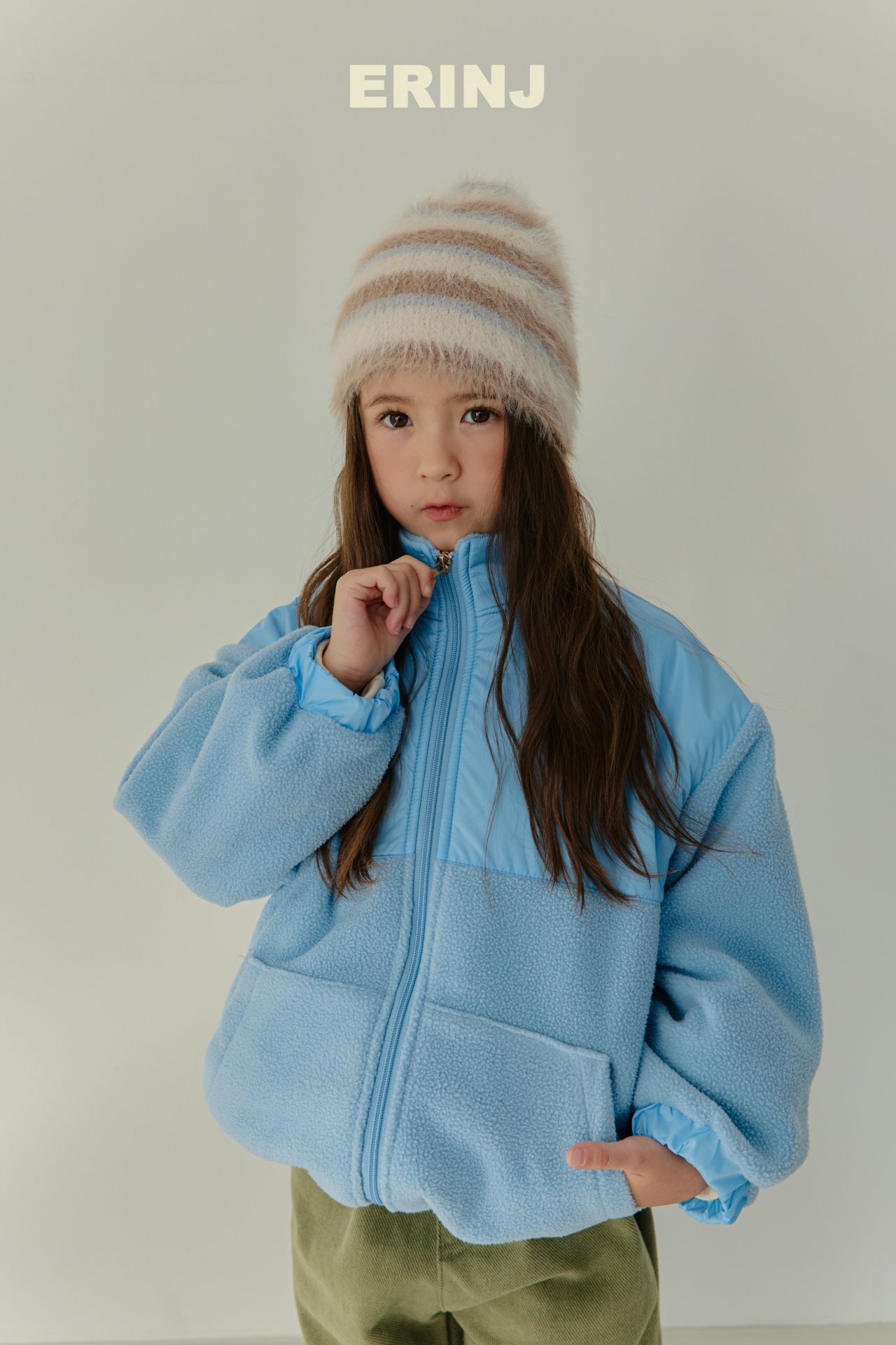 _830rz.iKvPwDtLYma_1