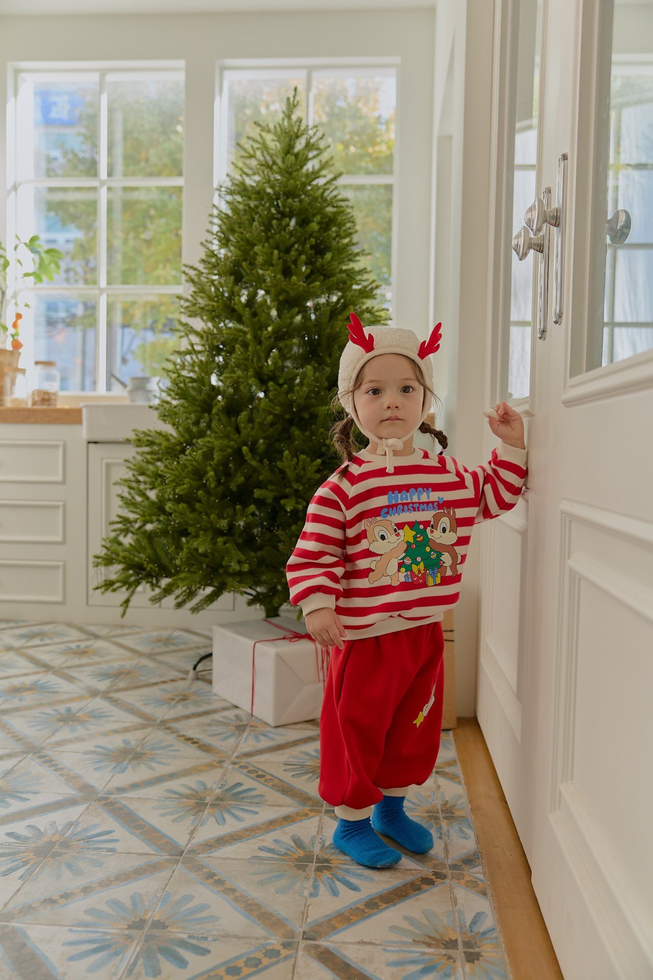 _3FDZW7.iU00zPjRZma_6