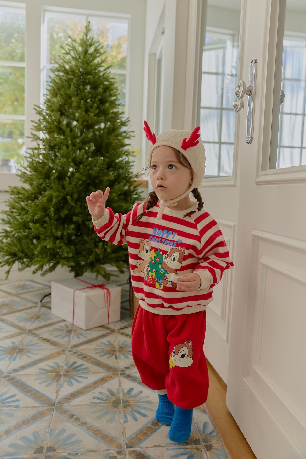 _3FDZW7.iU00zPjRZma_5