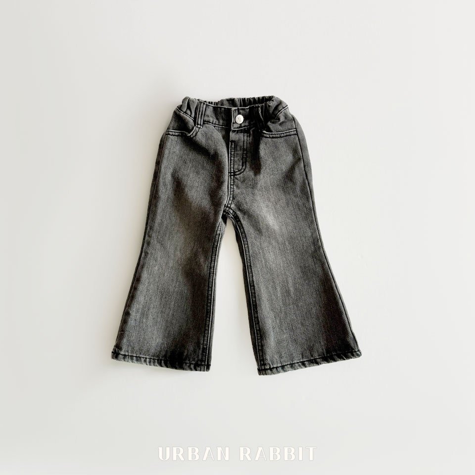 _0Kila8.dJ9lPf4kWMA_5