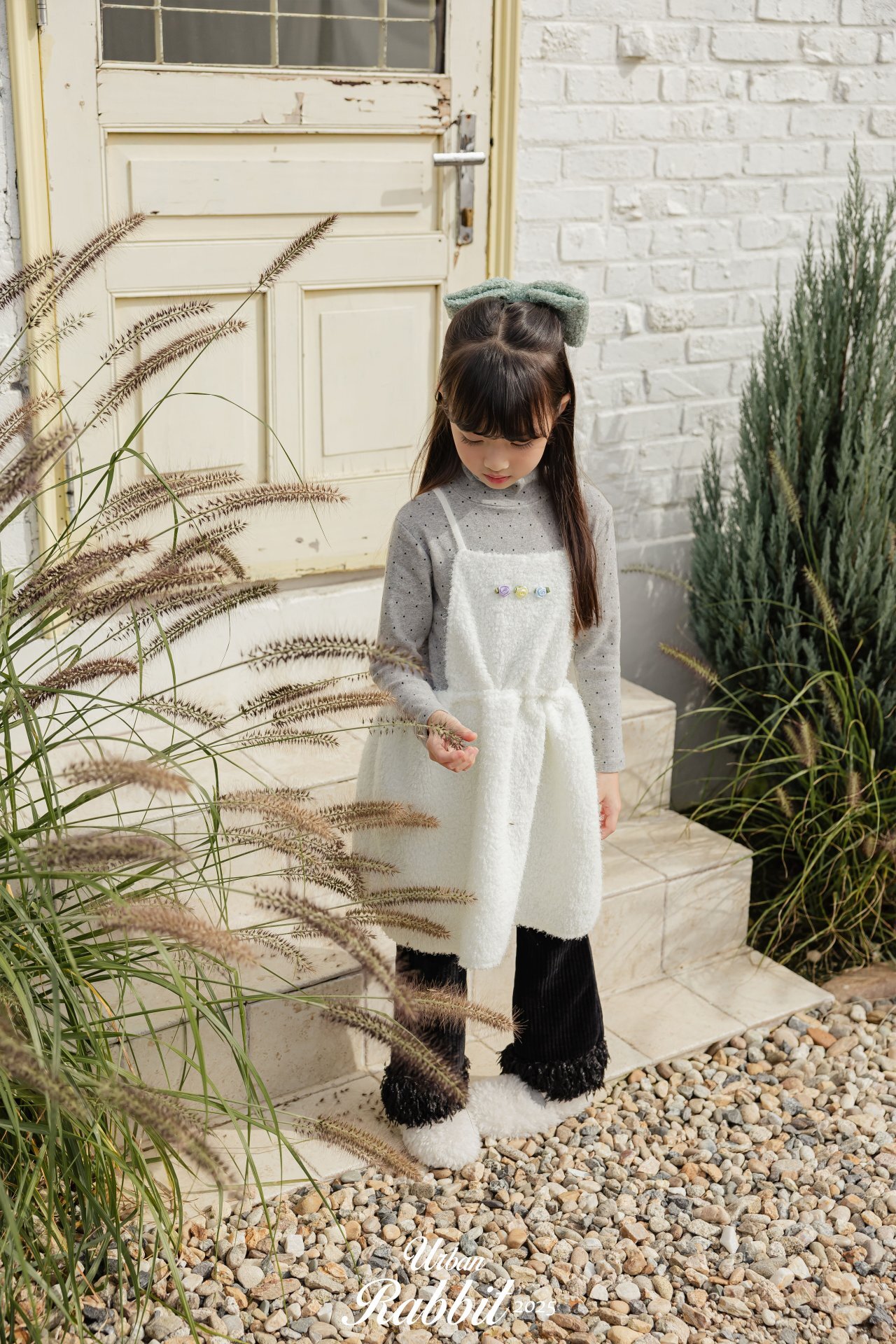 _0Kila8.5M0w9iajVL9_9