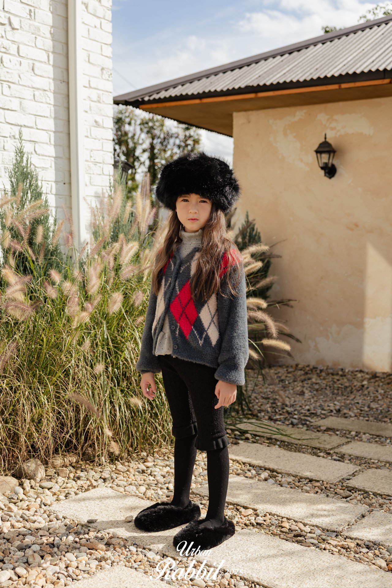 _0Kila8.cEx33LcKvl0_1