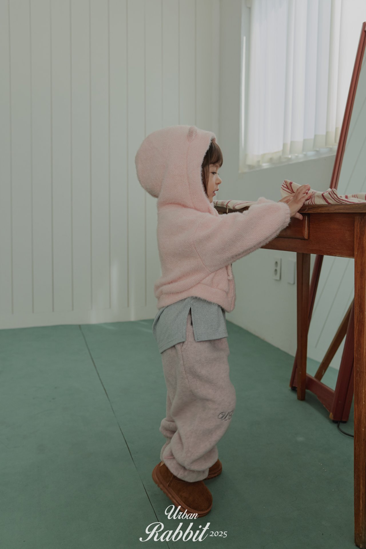 _0Kila8.1W8fUrGjVL9_11