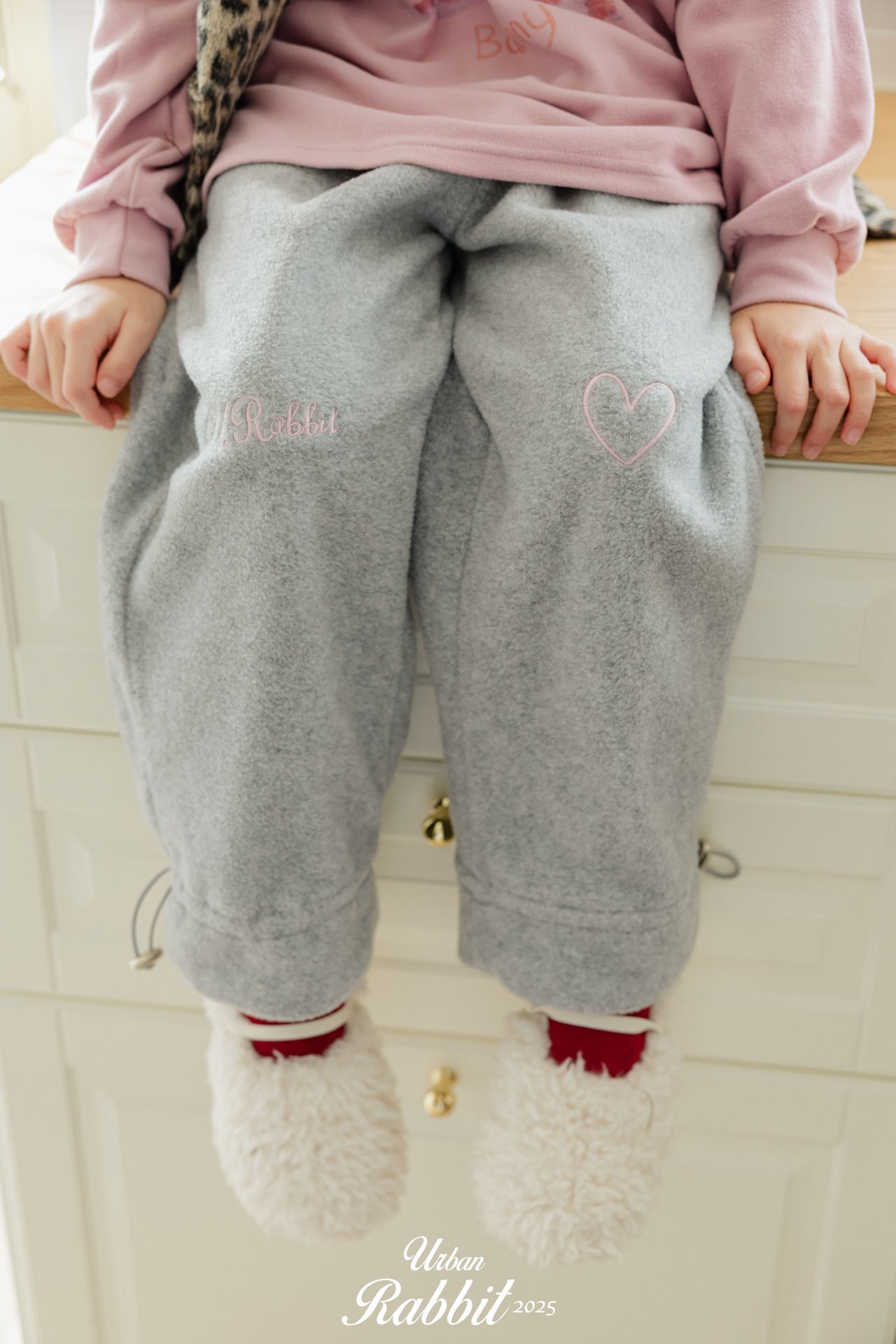 _0Kila8.1W8fUrGjVL9_3