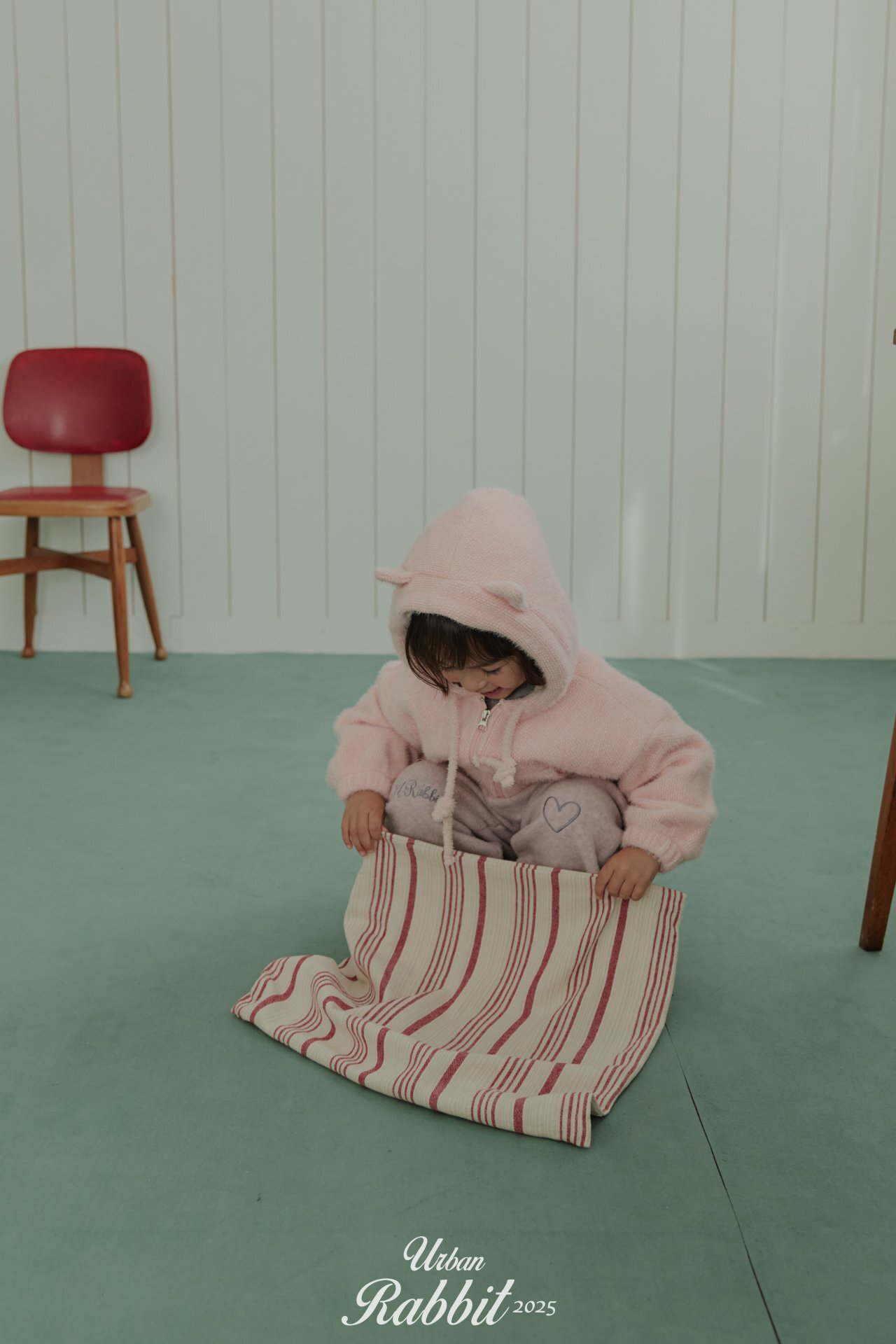 _0Kila8.1W8fUrGjVL9_13