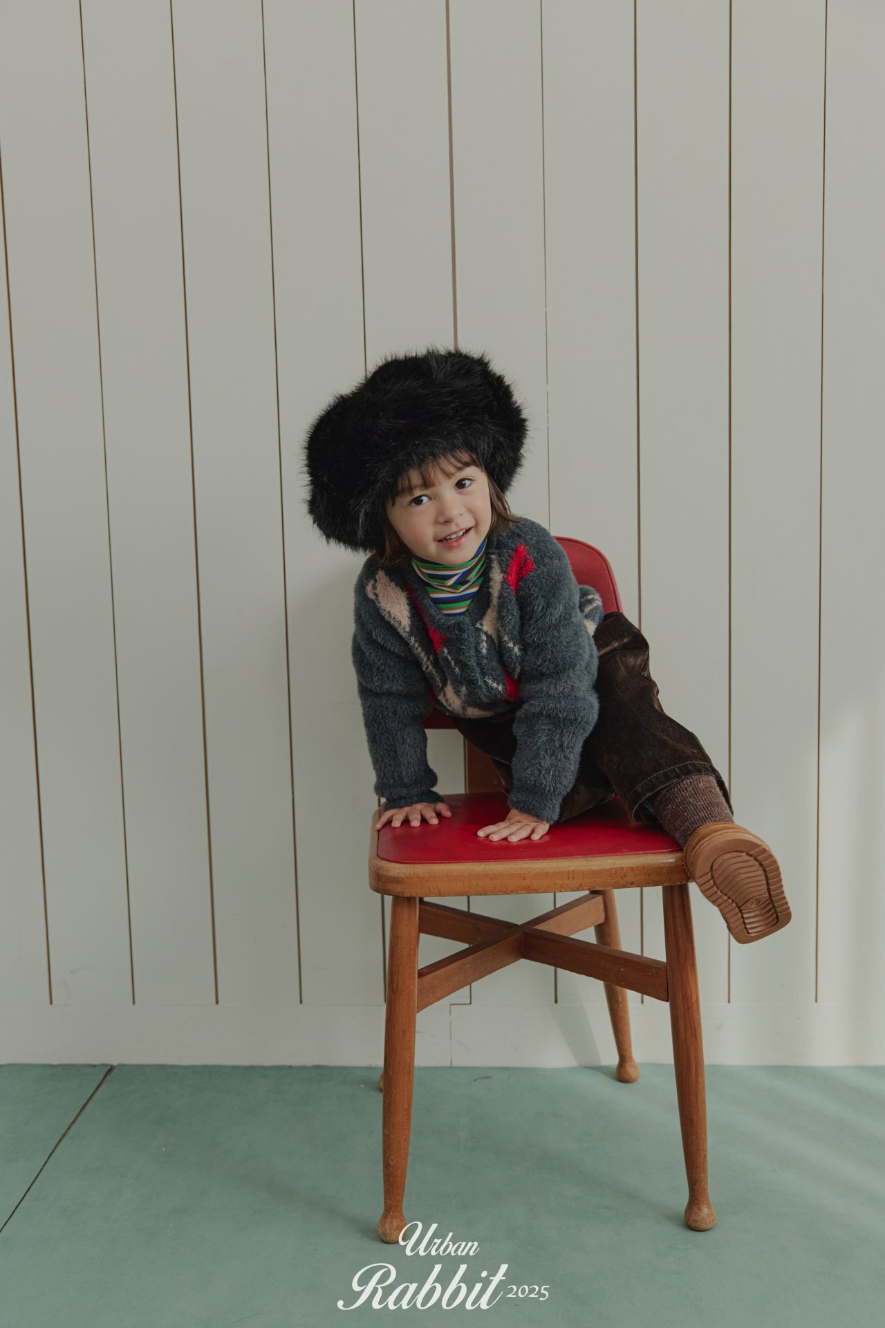 _0Kila8.6FRJVCMjVL9_8