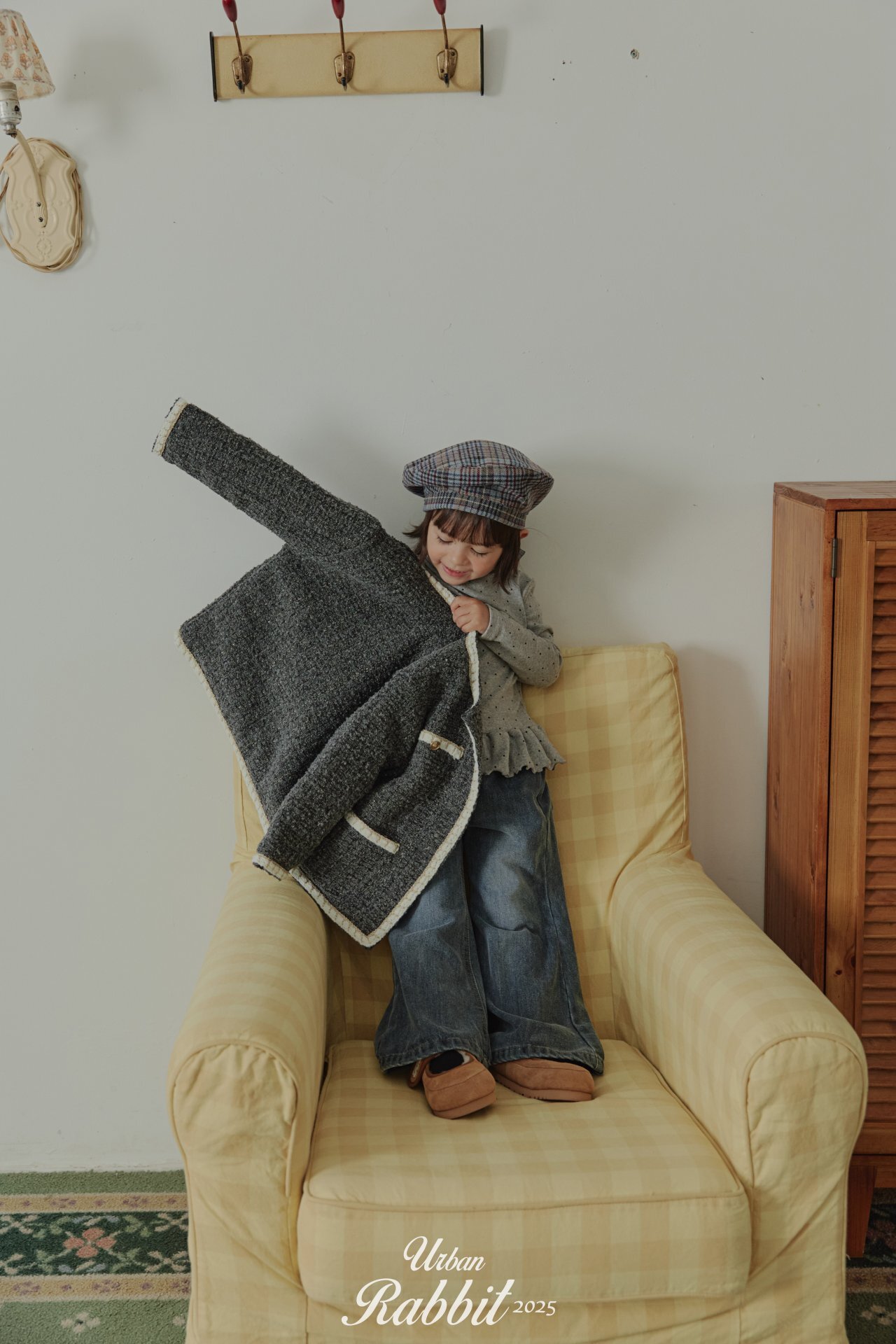 _0Kila8.eAauUtSkWMA_3