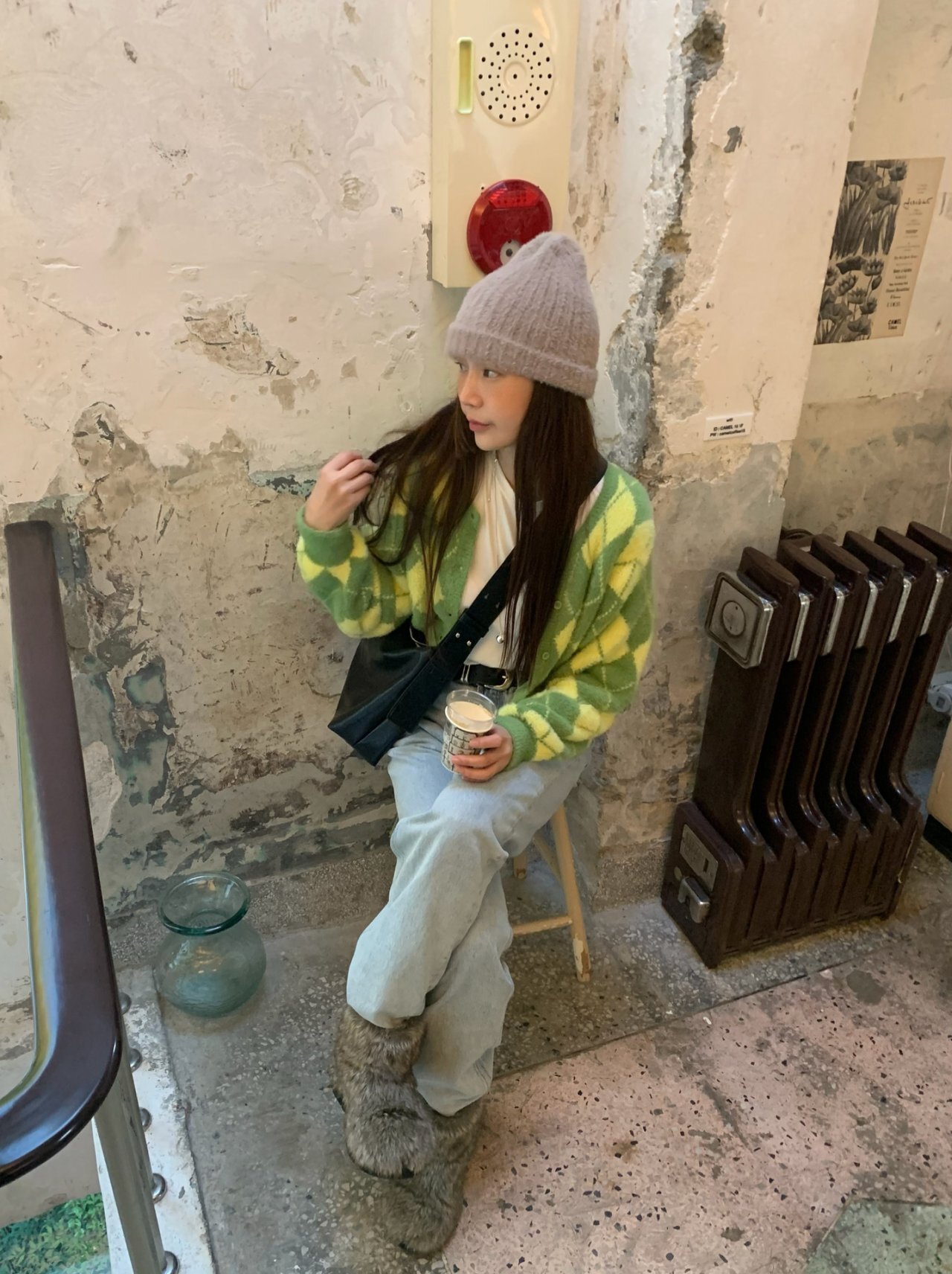 _0Kila8.KQ04mrYlwma_2