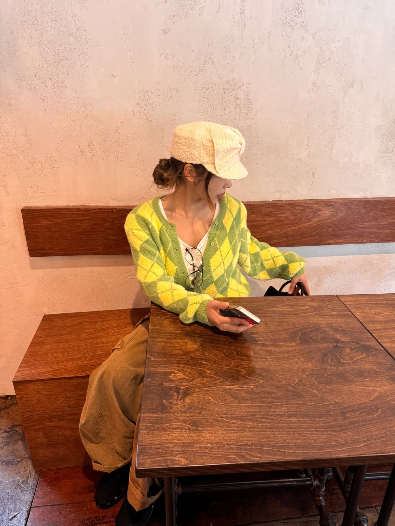 _0Kila8.KQ04mrYlwma_14