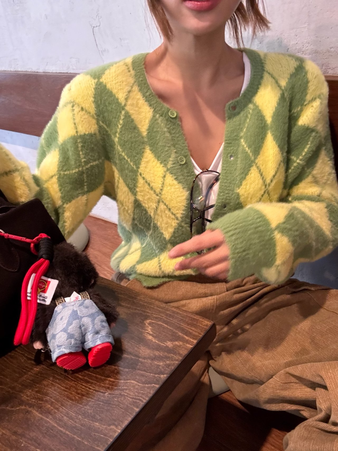 _0Kila8.KQ04mrYlwma_15