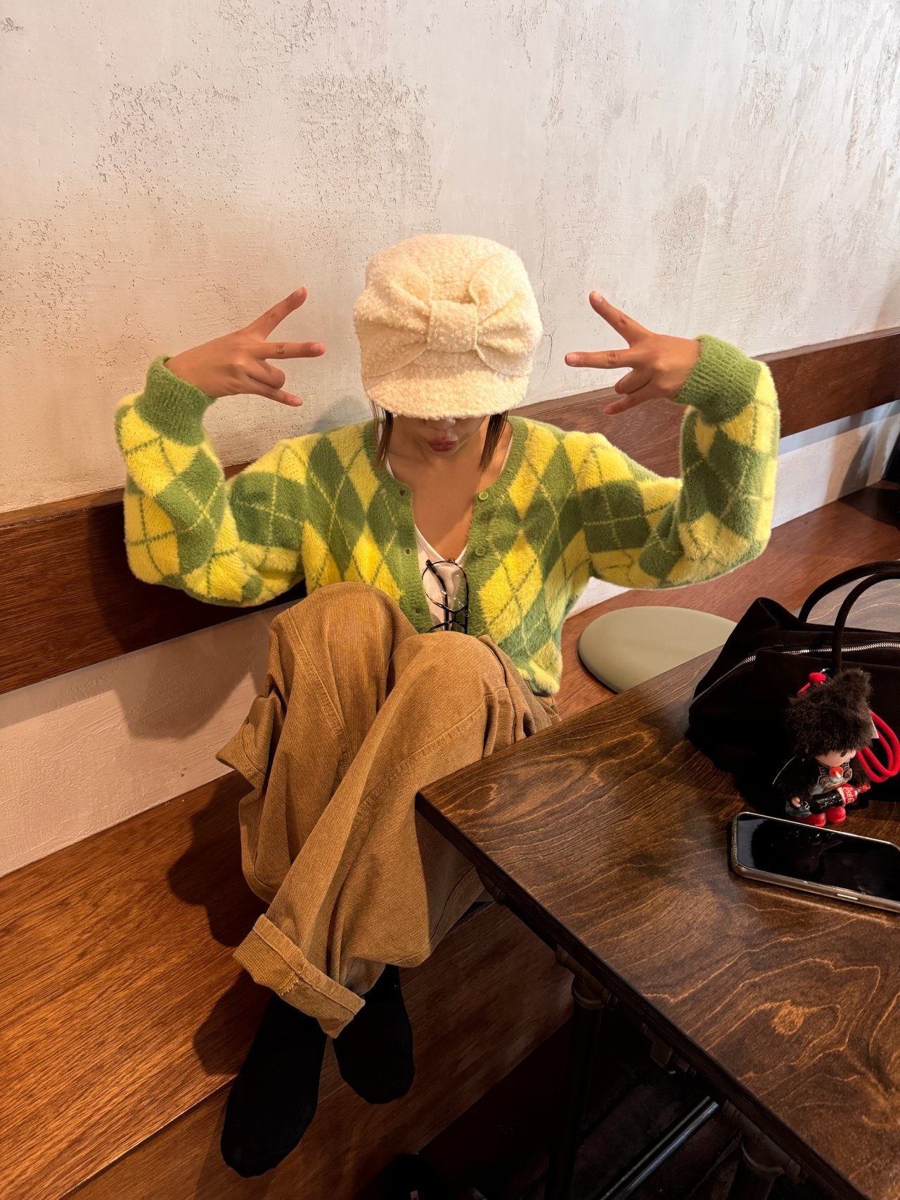 _0Kila8.KQ04mrYlwma_13