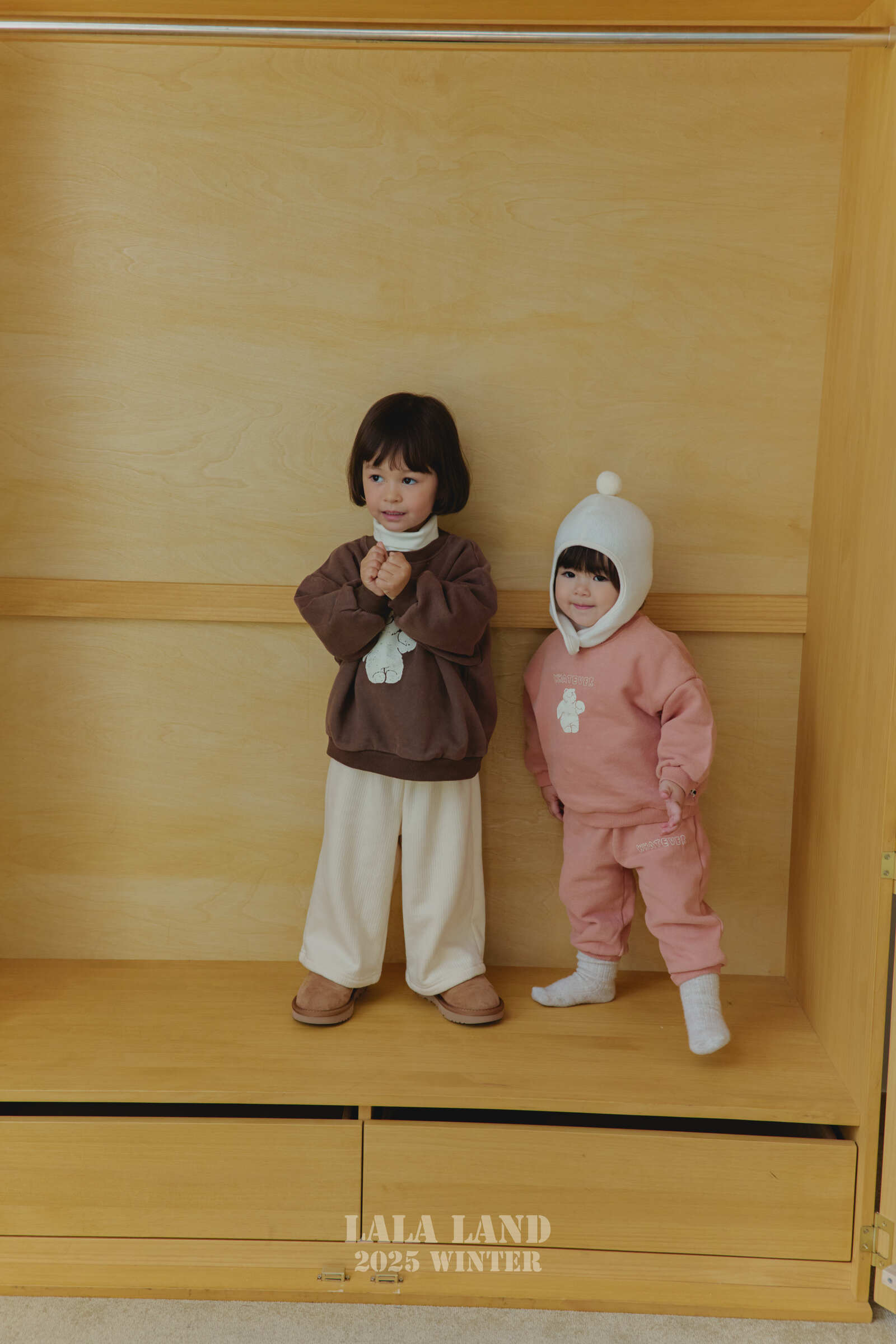 1027 라라랜드48028