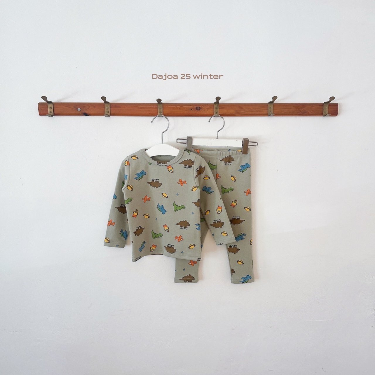 _EOsAC4.1ZAnPtJ22l9_9