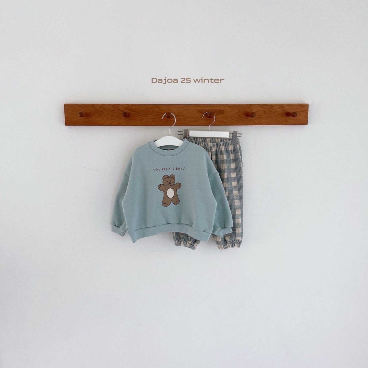 _EOsAC4.2CrE9nyy1l9_16