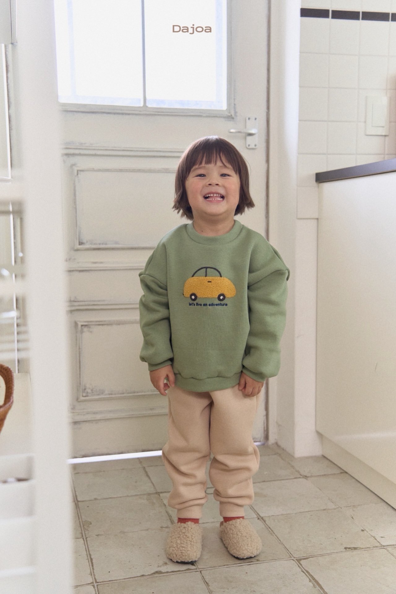 _EOsAC4.5MpiTbHZ1l9_10