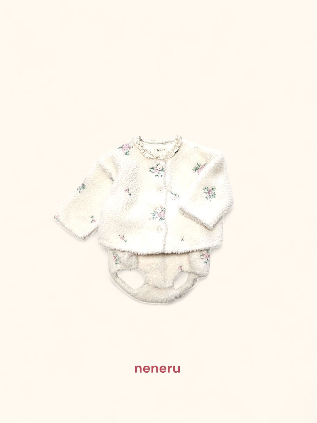 _iZKOW0.57lCJ7y7xL9_15