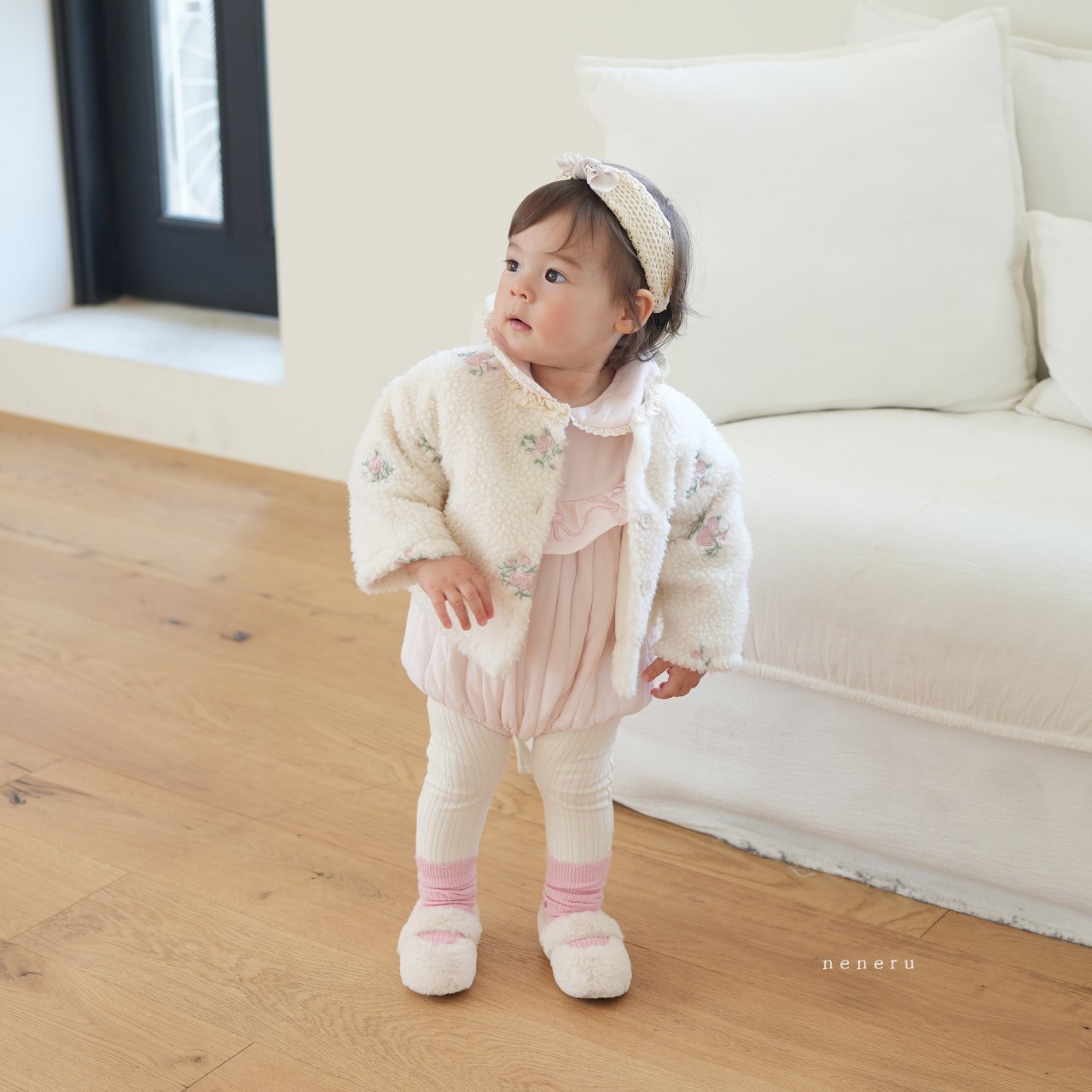 _iZKOW0.57lCJ7y7xL9_2