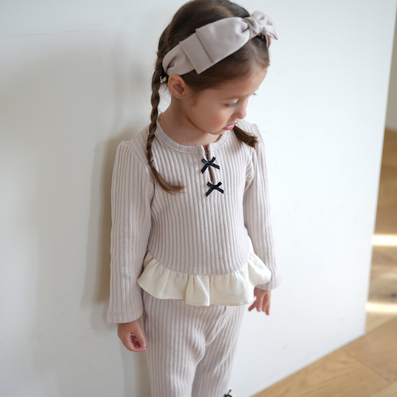 _iZKOW0.3AlxSAk9xL9_5