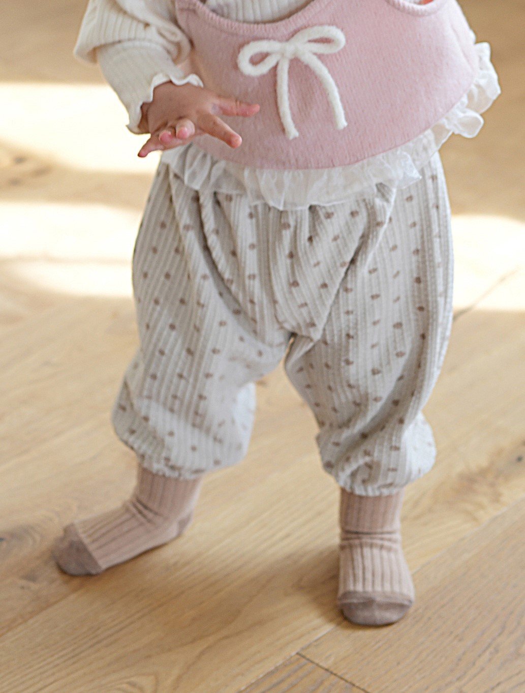 _iZKOW0.1OrIs7MbxL9_1