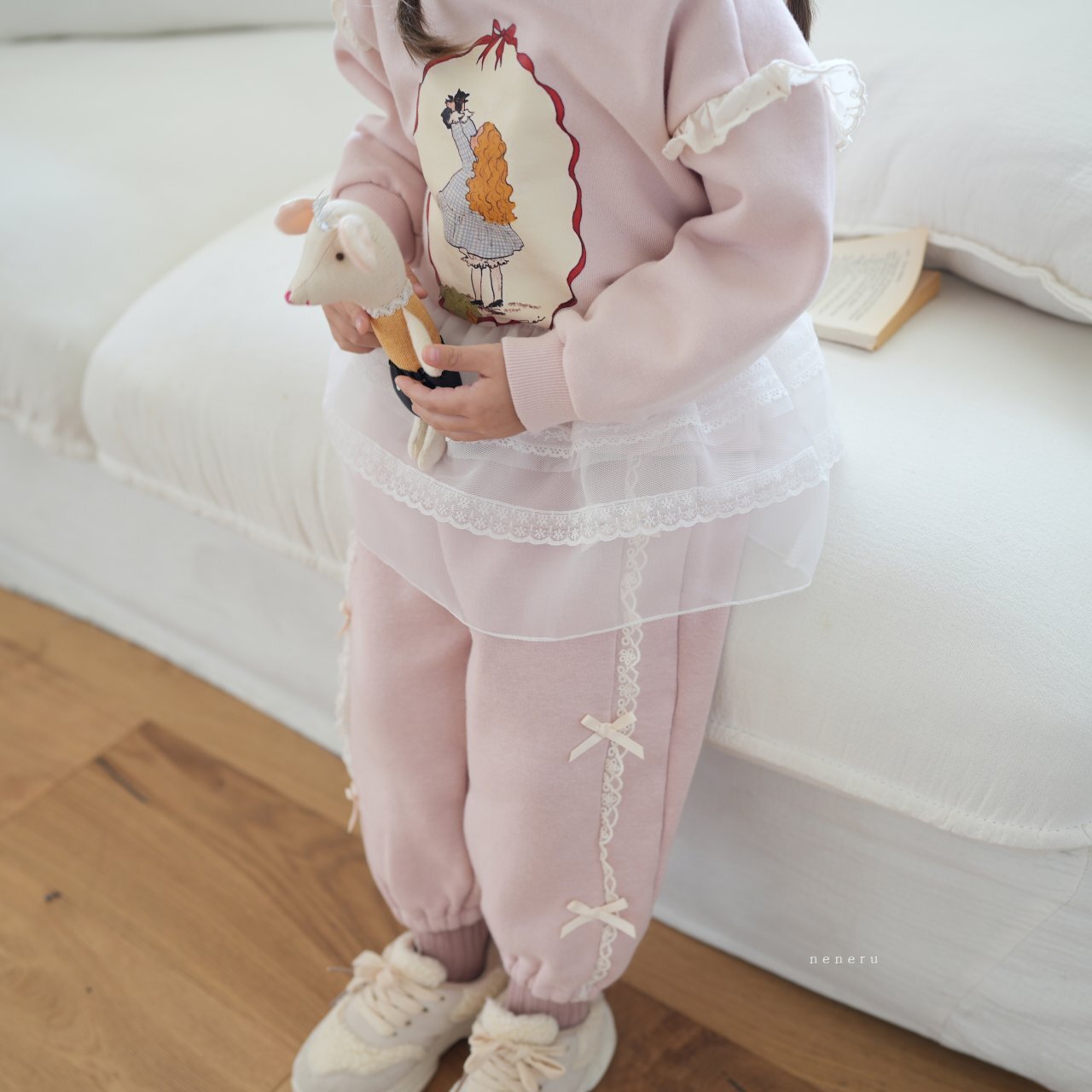 _iZKOW0.jF5XJ9BEZma_5