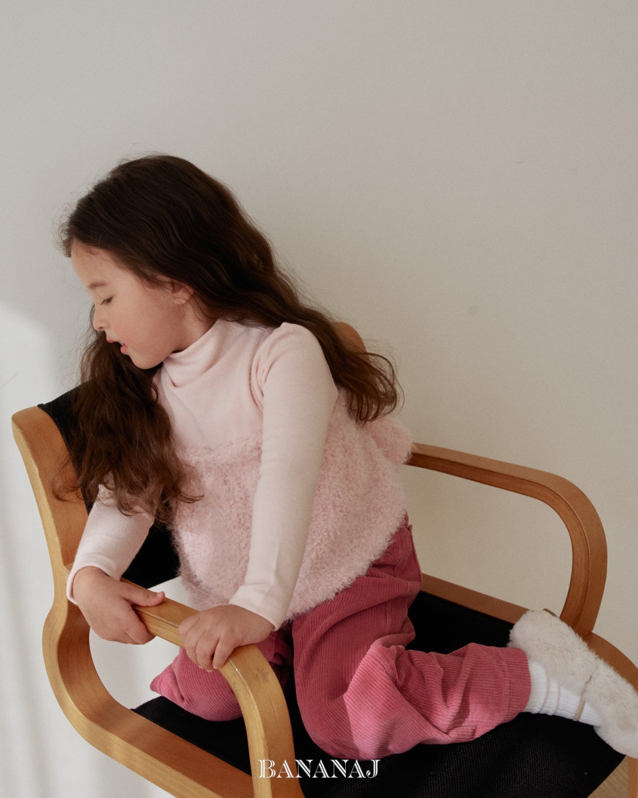 _fHHgN8.kTX0oRIOCNa_1