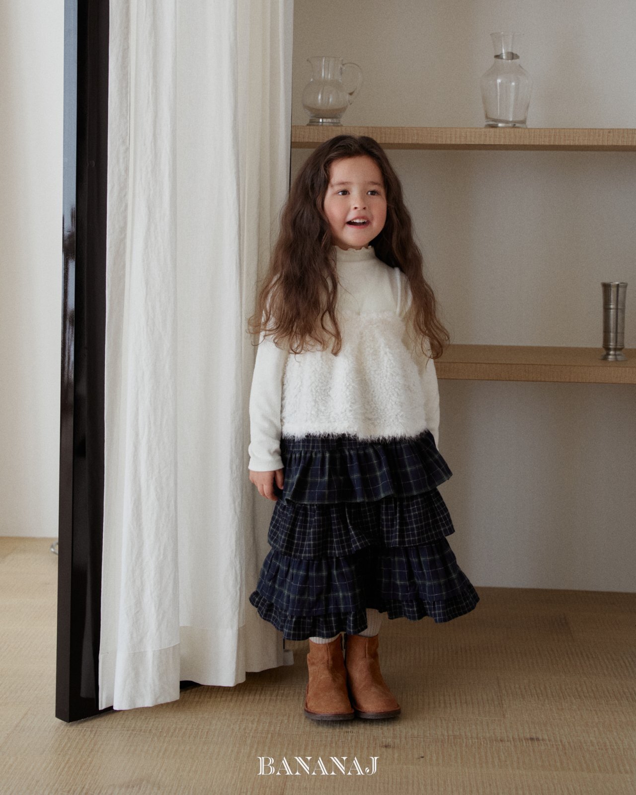 _fHHgN8.kTX0oRIOCNa_8