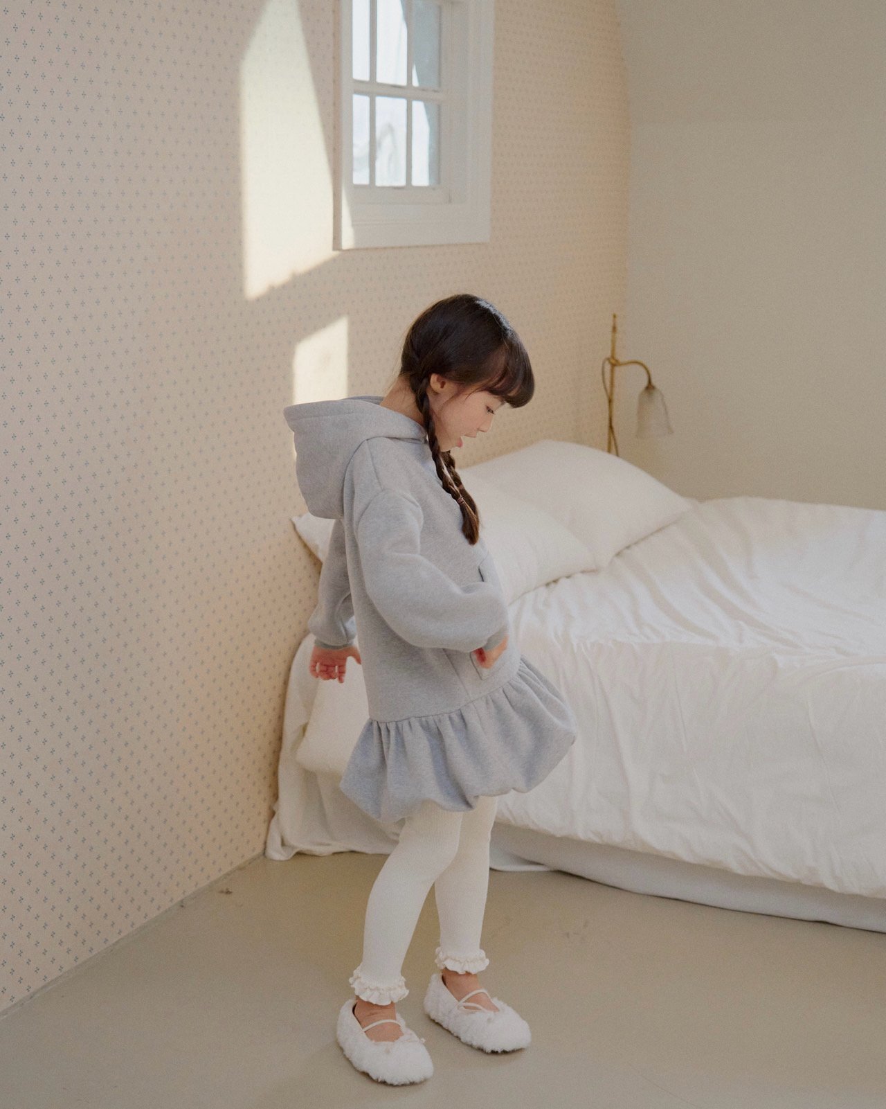 _47pbB.7ZUeaxVRDl9_14