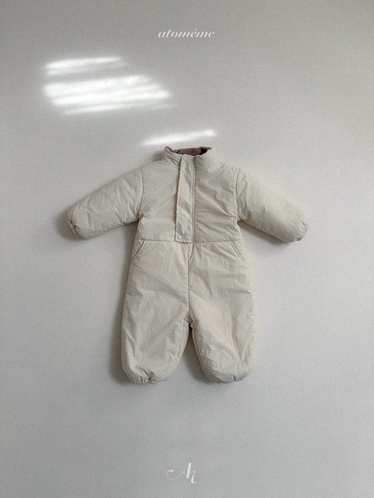 _7J73b8.cX3mnjxWsM0_4