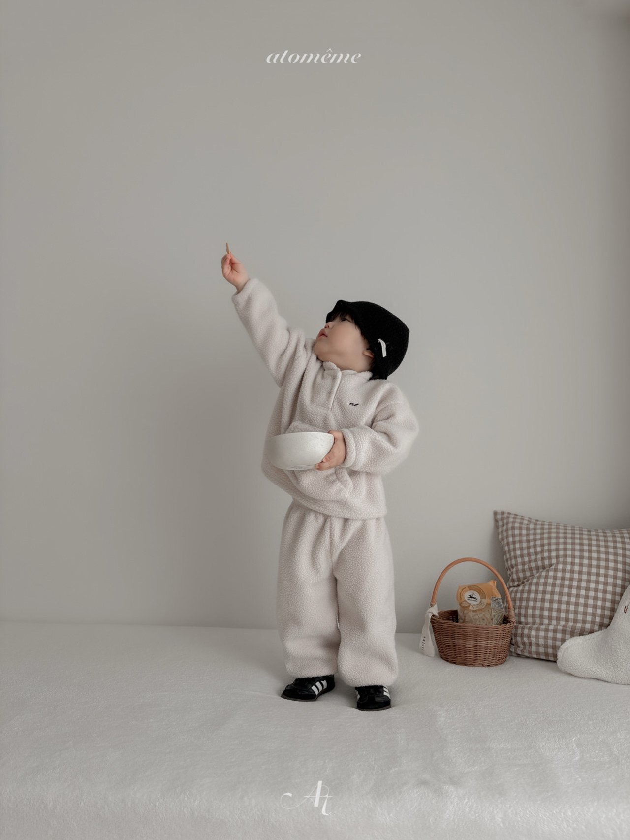 _7J73b8.JKrWOgGXtNa_4