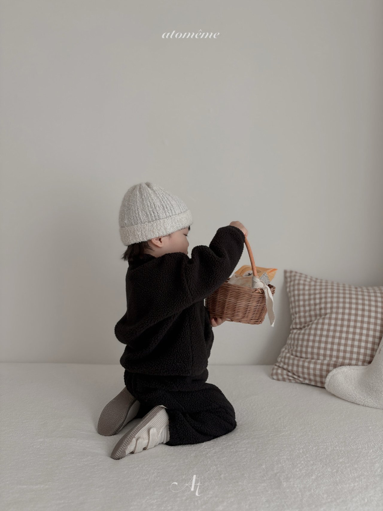 _7J73b8.JKrWOgGXtNa_12