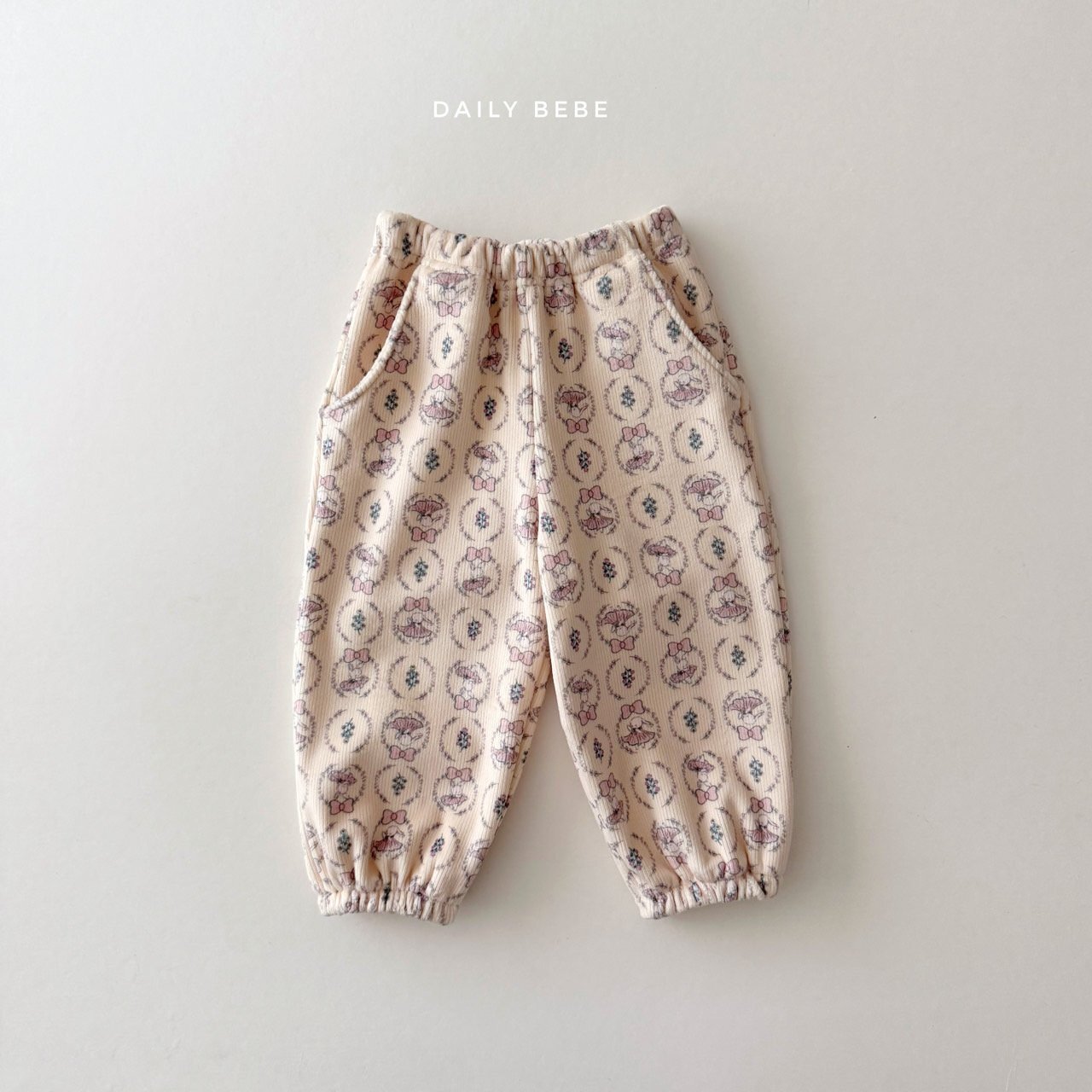 _dB1aL9.dMeebuI4XmA_4