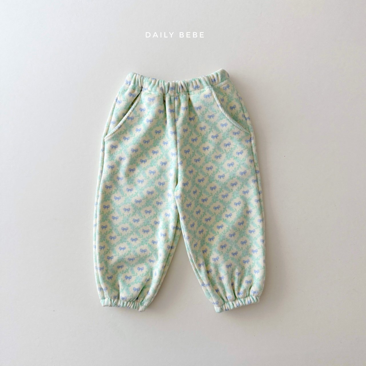 _dB1aL9.dMeebuI4XmA_8