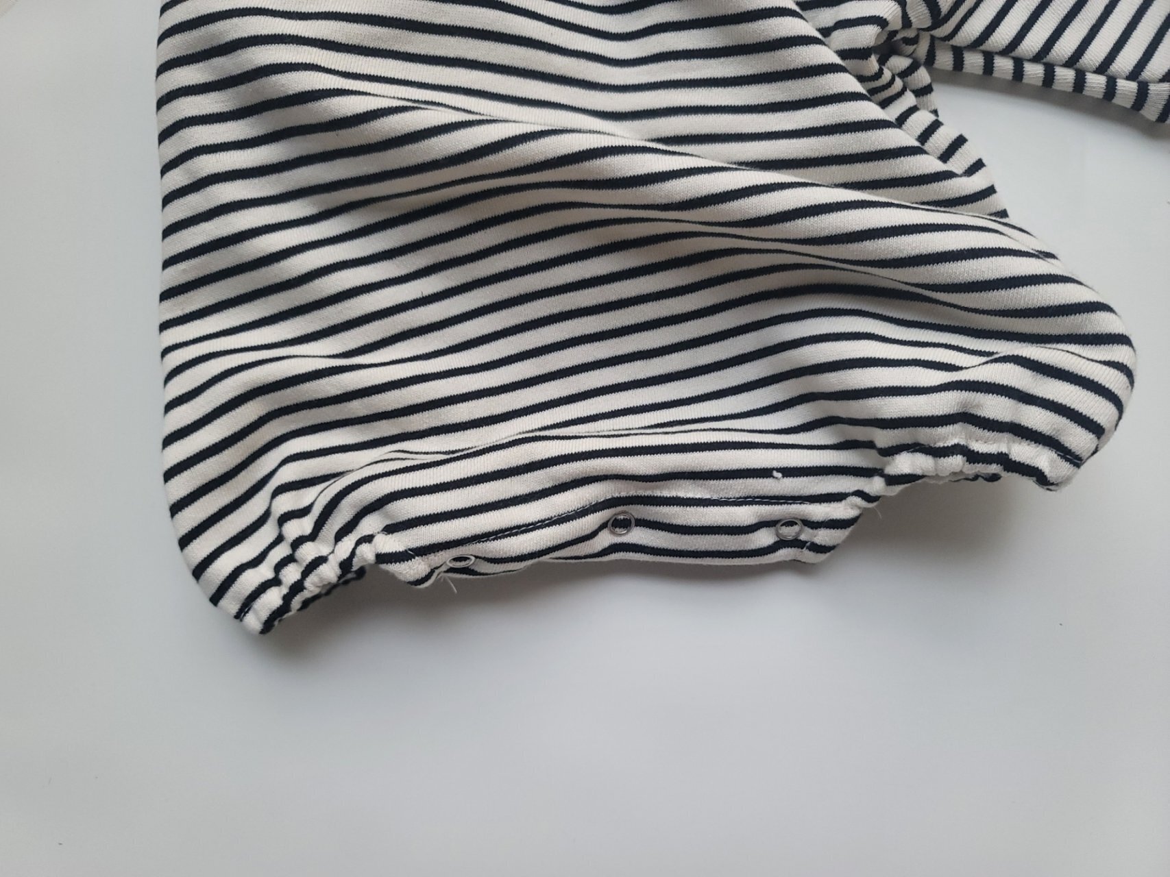 _BB3pg.2Enf3DzvmK9_9