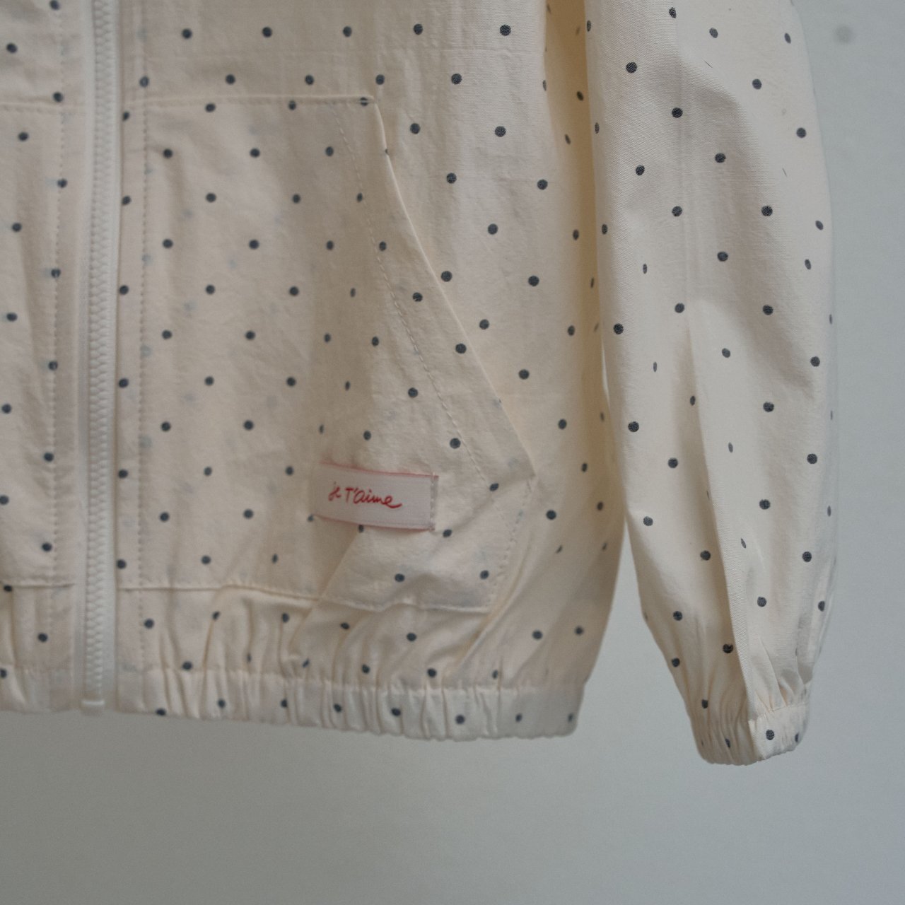 _fAdX17.2GsbCEEHrM9_16