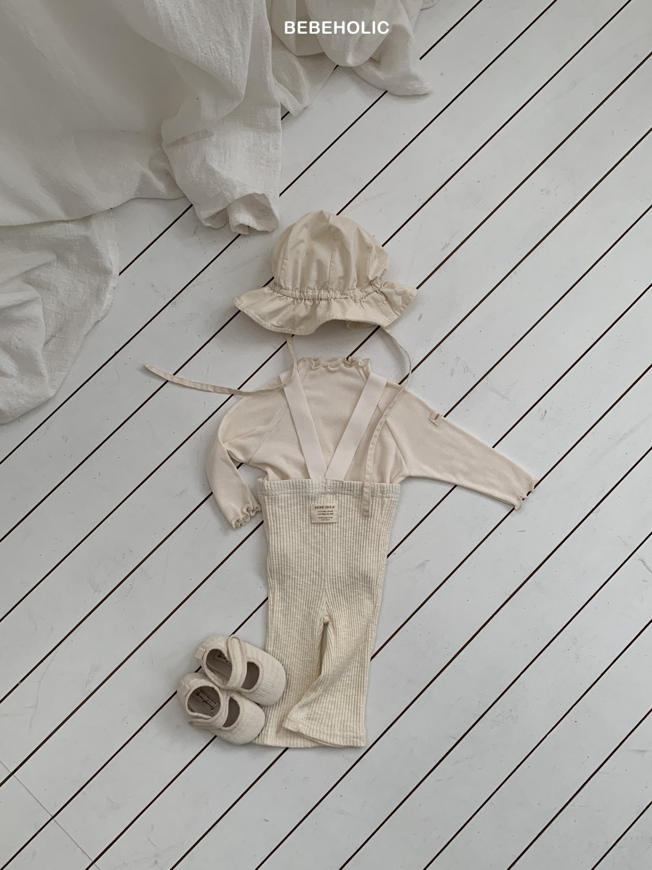 _CDQ8Z7.AXEpVWNItm0_9