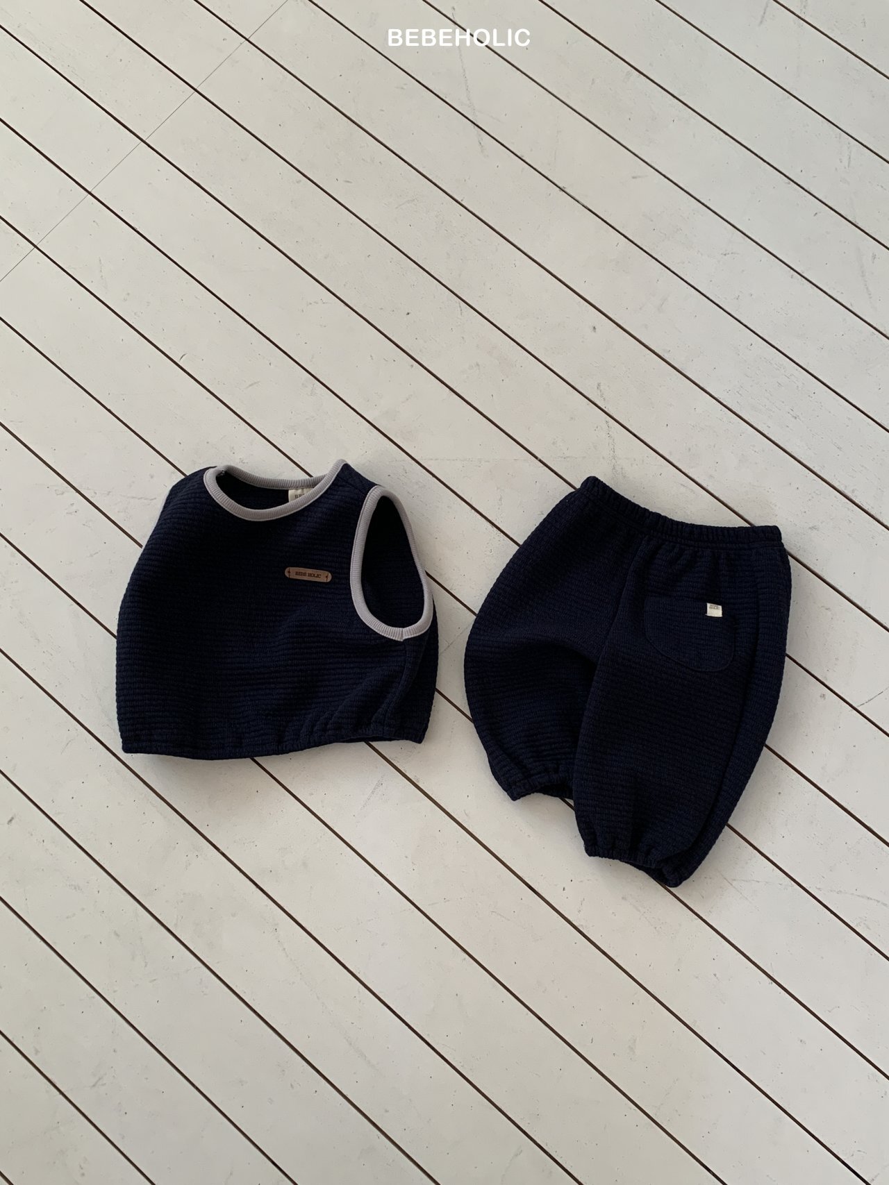 _CDQ8Z7.GBTewbckUNA_17